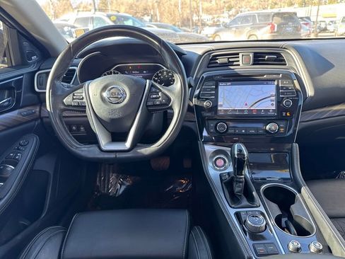 Used 2017 Nissan Maxima Platinum image 33