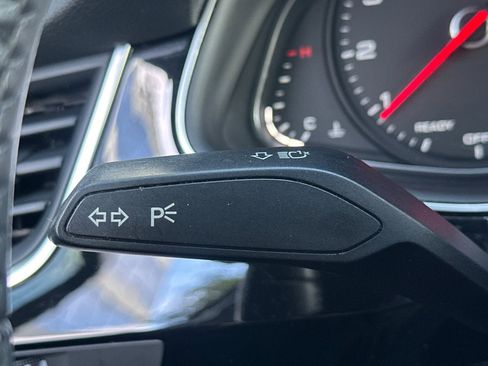 Used 2017 Audi Q7 2.0T Premium image 32