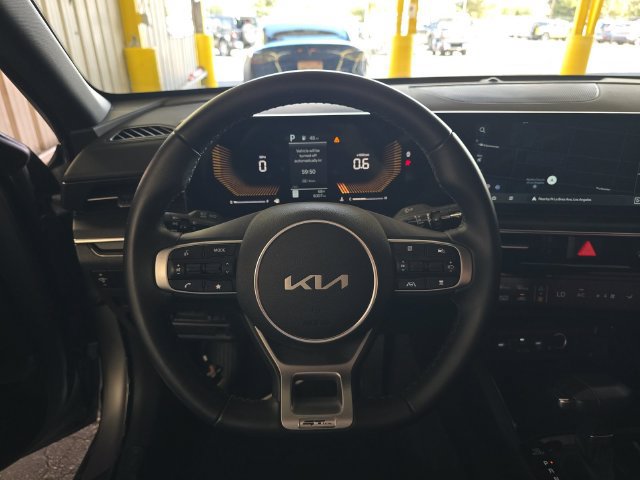 Used 2025 Kia K5 GT-Line w/ GT-Line Premium Package FWD image 4