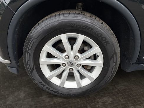 Used 2019 Dodge Durango SXT AWD/4WD image 34