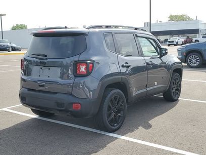 Used 2022 Jeep Renegade Altitude w/ Sun/Sound Group