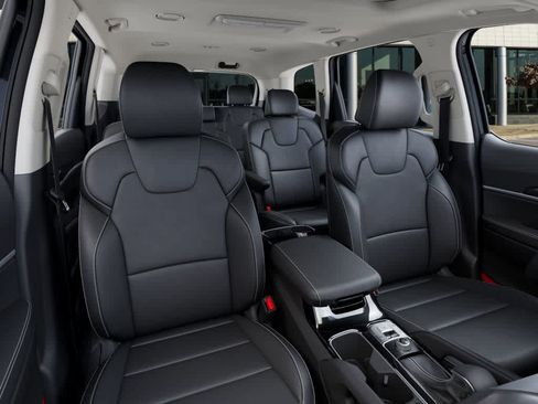 New 2025 Kia Telluride S image 15