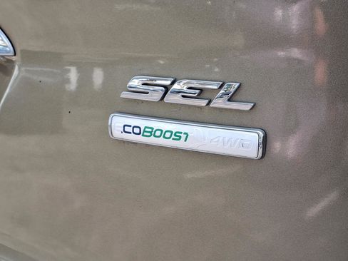 Used 2013 Ford Escape SEL image 18