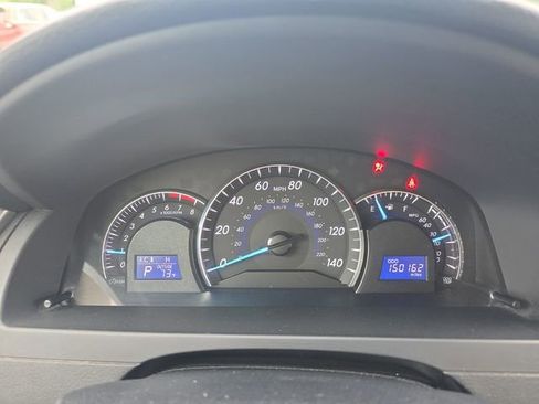 Used 2012 Toyota Camry XLE FWD image 12