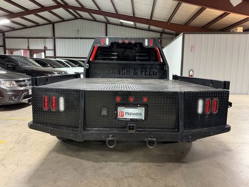 Used 2022 Ford F350 Lariat w/ Lariat Value Package image 7