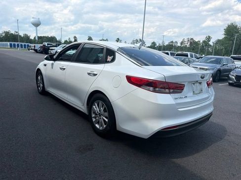 Used 2016 Kia Optima LX FWD image 8
