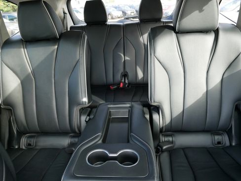 Certified 2024 Acura MDX SH-AWD w/ Advance Package image 13