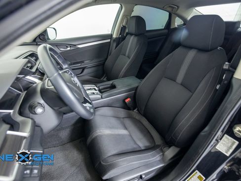Used 2019 Honda Civic EX image 24
