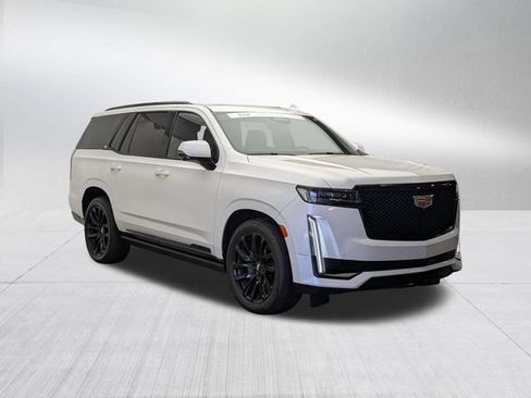 Certified 2024 Cadillac Escalade Sport w/ LPO, ONYX Package AWD/4WD image 3