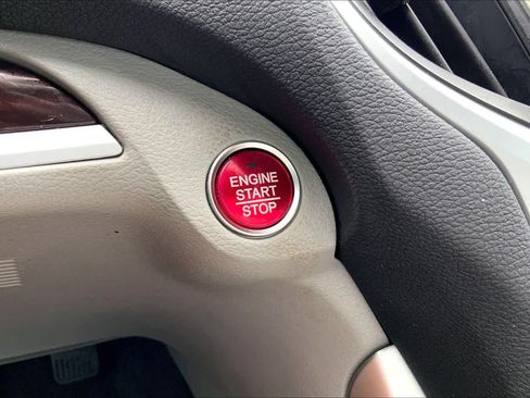 Used 2015 Acura TLX FWD image 33