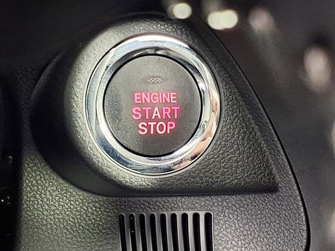 New 2025 Subaru Forester Limited image 8