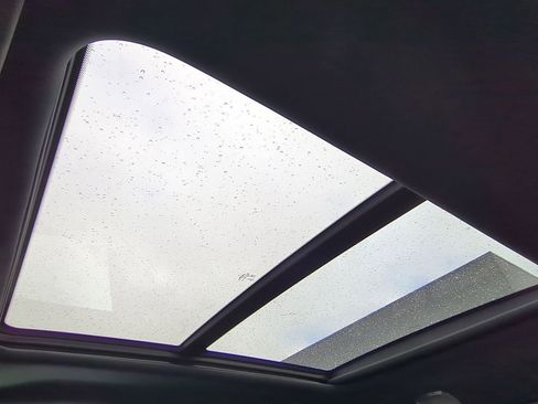 Used 2021 RAM 1500 Limited image 17