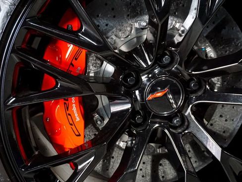 Used 2016 Chevrolet Corvette Z06 w/ 3LZ Preferred Equipment Group image 47