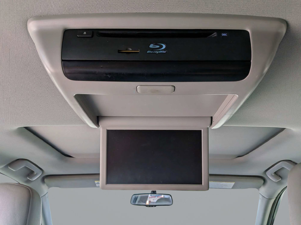 Used 2016 Toyota Highlander XLE FWD image 14