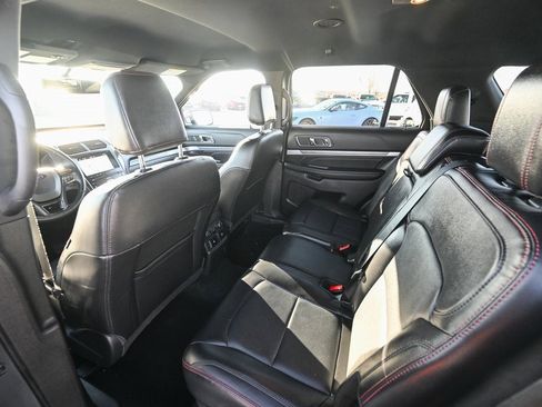 Certified 2019 Ford Explorer Sport w/ Equipment Group 401A image 23