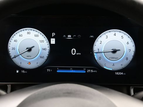 Certified 2024 Hyundai Elantra SEL FWD image 23
