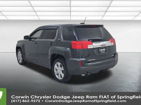 Used 2017 GMC Terrain SLE image 11