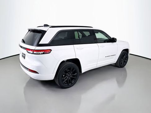 New 2026 Jeep Grand Cherokee Limited AWD/4WD image 7
