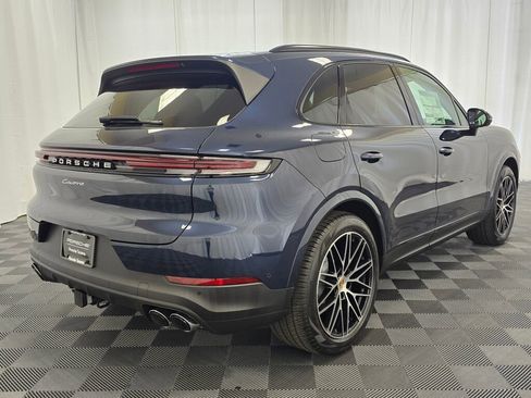 New 2025 Porsche Cayenne image 7