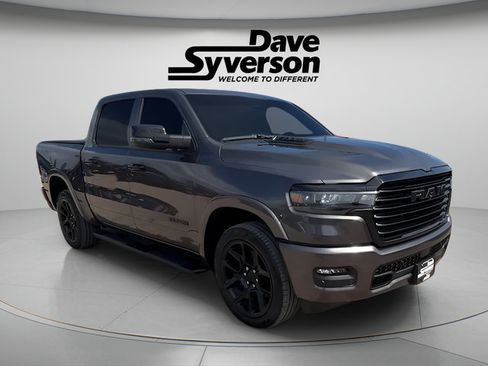 Used 2025 RAM 1500 Laramie w/ Night Edition AWD/4WD image 7