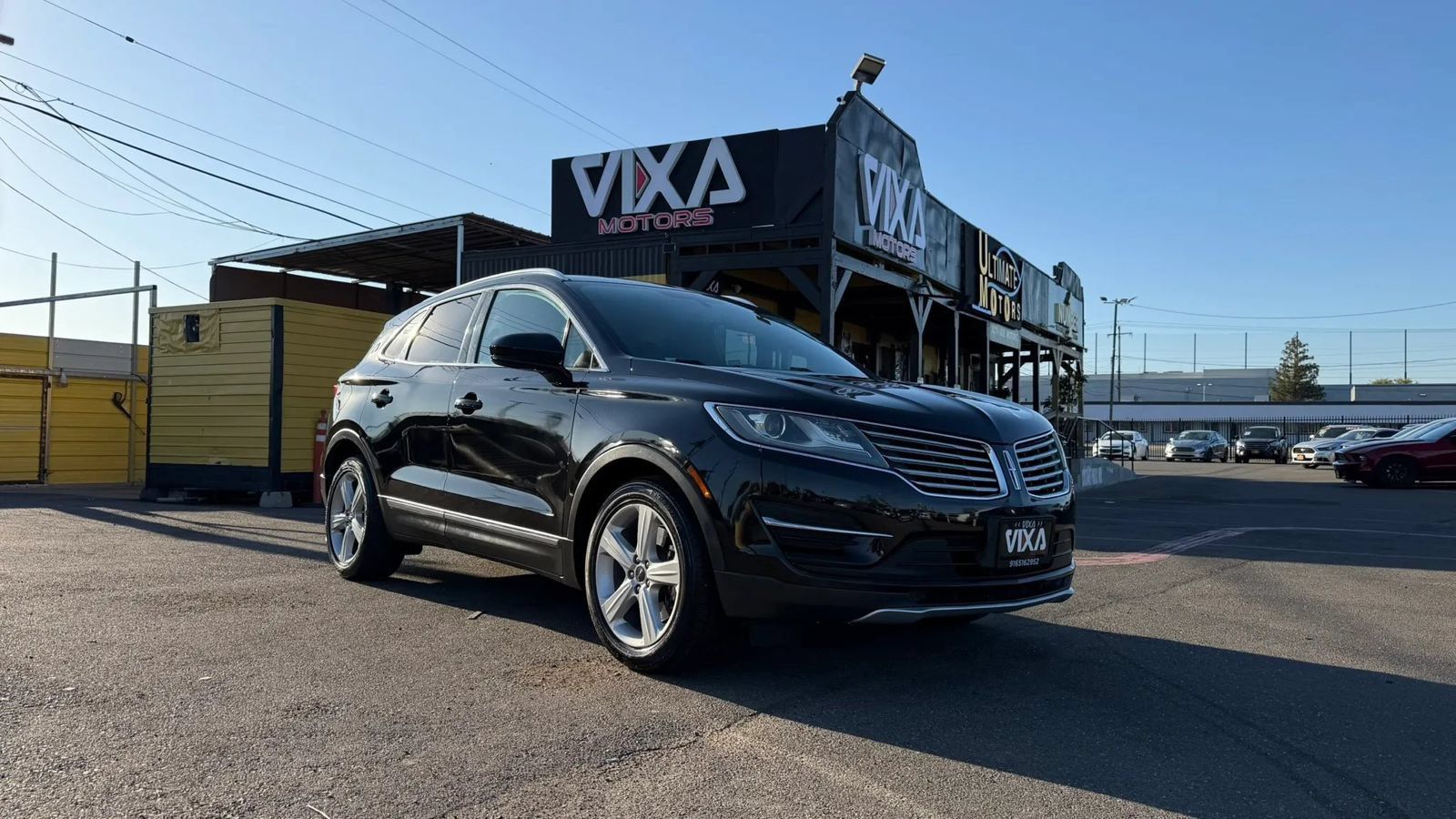 Used 2015 Lincoln MKC FWD image 3