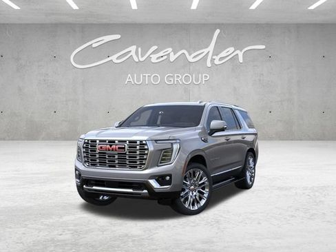 New 2026 GMC Yukon Denali w/ Denali Reserve Package AWD/4WD image 9
