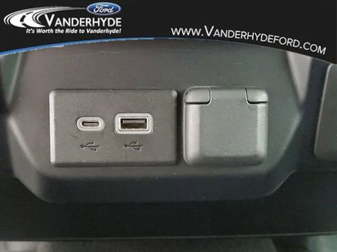 Used 2021 Chevrolet Silverado 1500 RST image 31