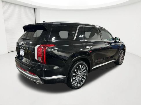 Used 2023 Hyundai Palisade Calligraphy w/ Cargo Package AWD/4WD image 5
