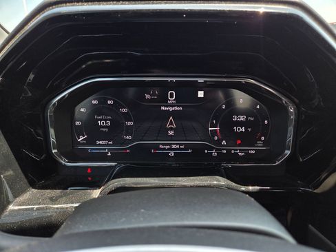 Used 2024 GMC Sierra 1500 Elevation RWD image 10