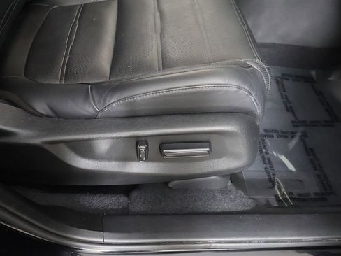 Used 2022 Honda CR-V Touring image 35
