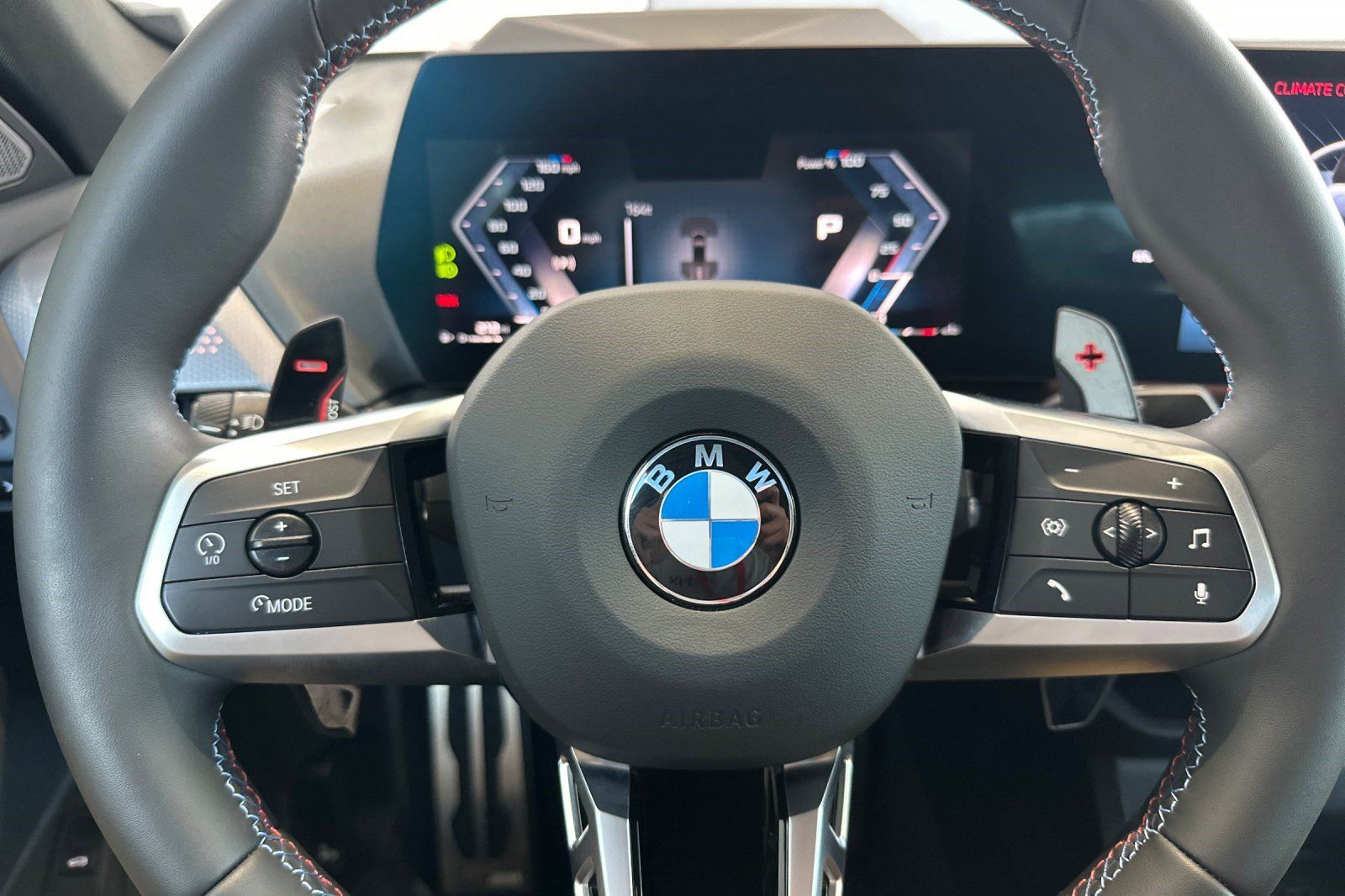 Used 2025 BMW M235i xDrive w/ Technology Package AWD/4WD image 29