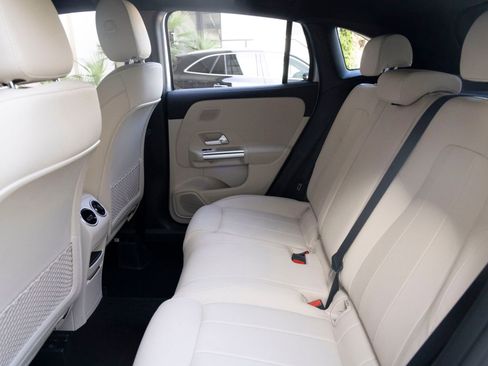 Used 2026 Mercedes-Benz GLA 250 image 20