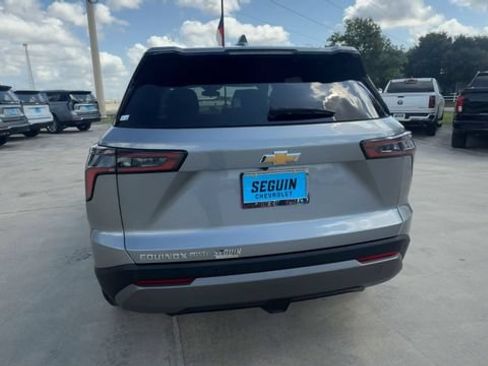 Used 2026 Chevrolet Equinox LT AWD/4WD image 7
