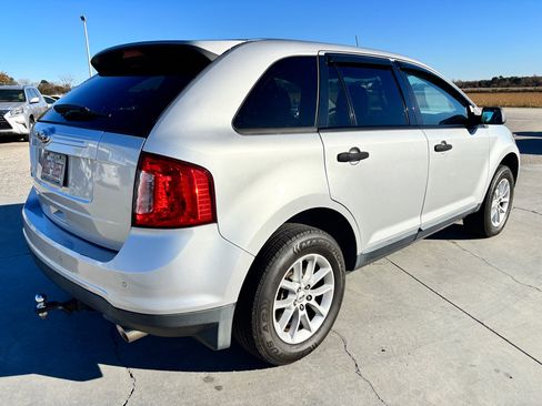 Used 2014 Ford Edge SE w/ Equipment Group 101A image 4