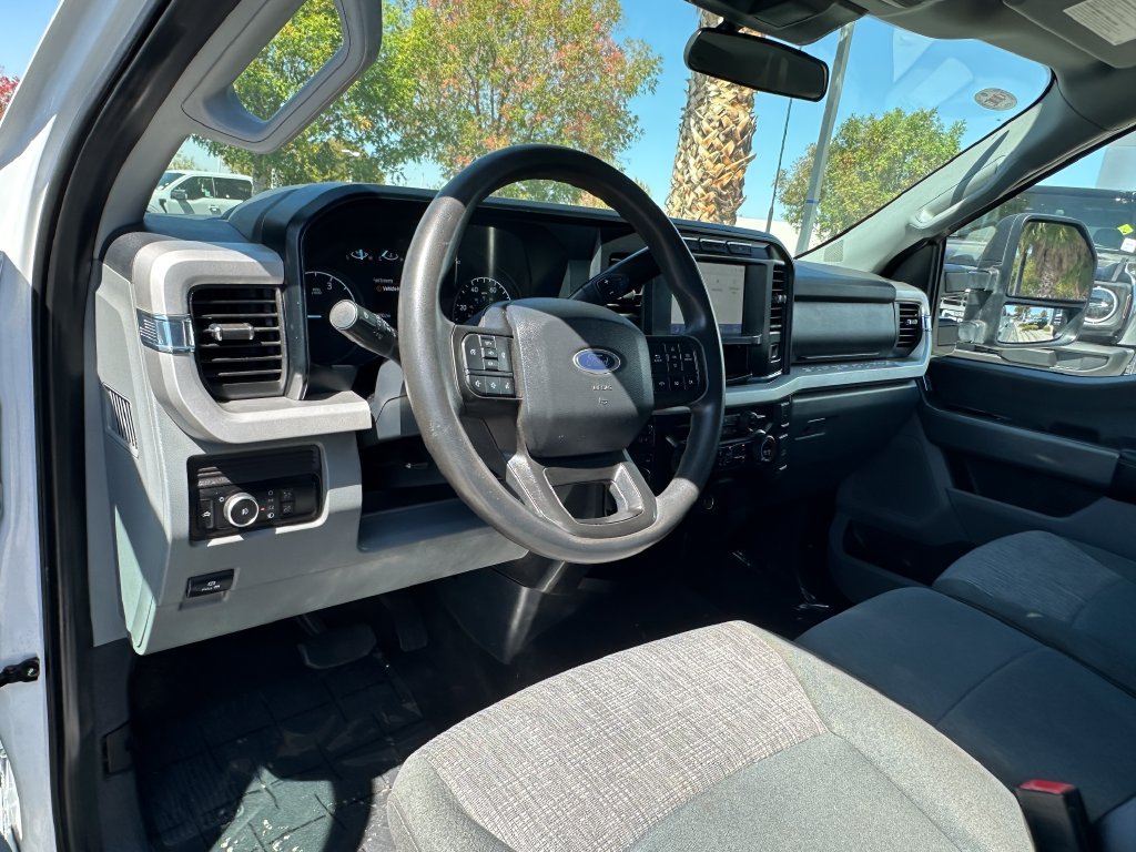Used 2024 Ford F350 XLT AWD/4WD image 21