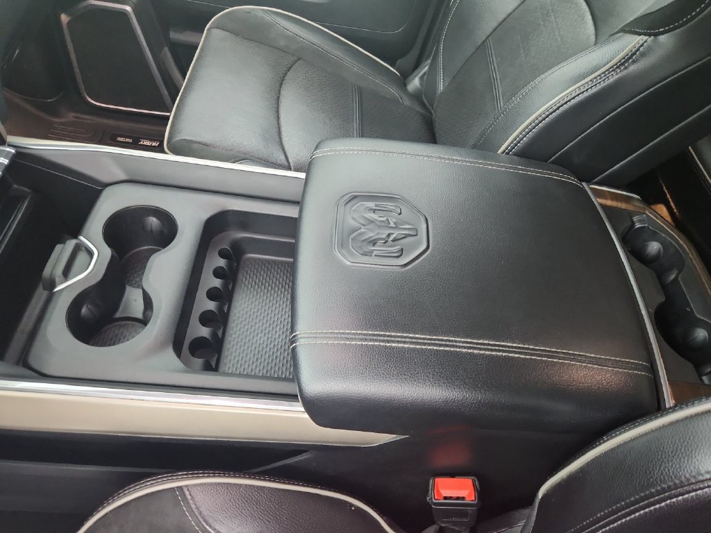 Used 2022 RAM 2500 Laramie AWD/4WD image 32
