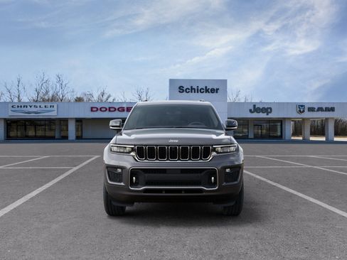 New 2025 Jeep Grand Cherokee L Overland w/ Advanced Protech Group III AWD/4WD image 30