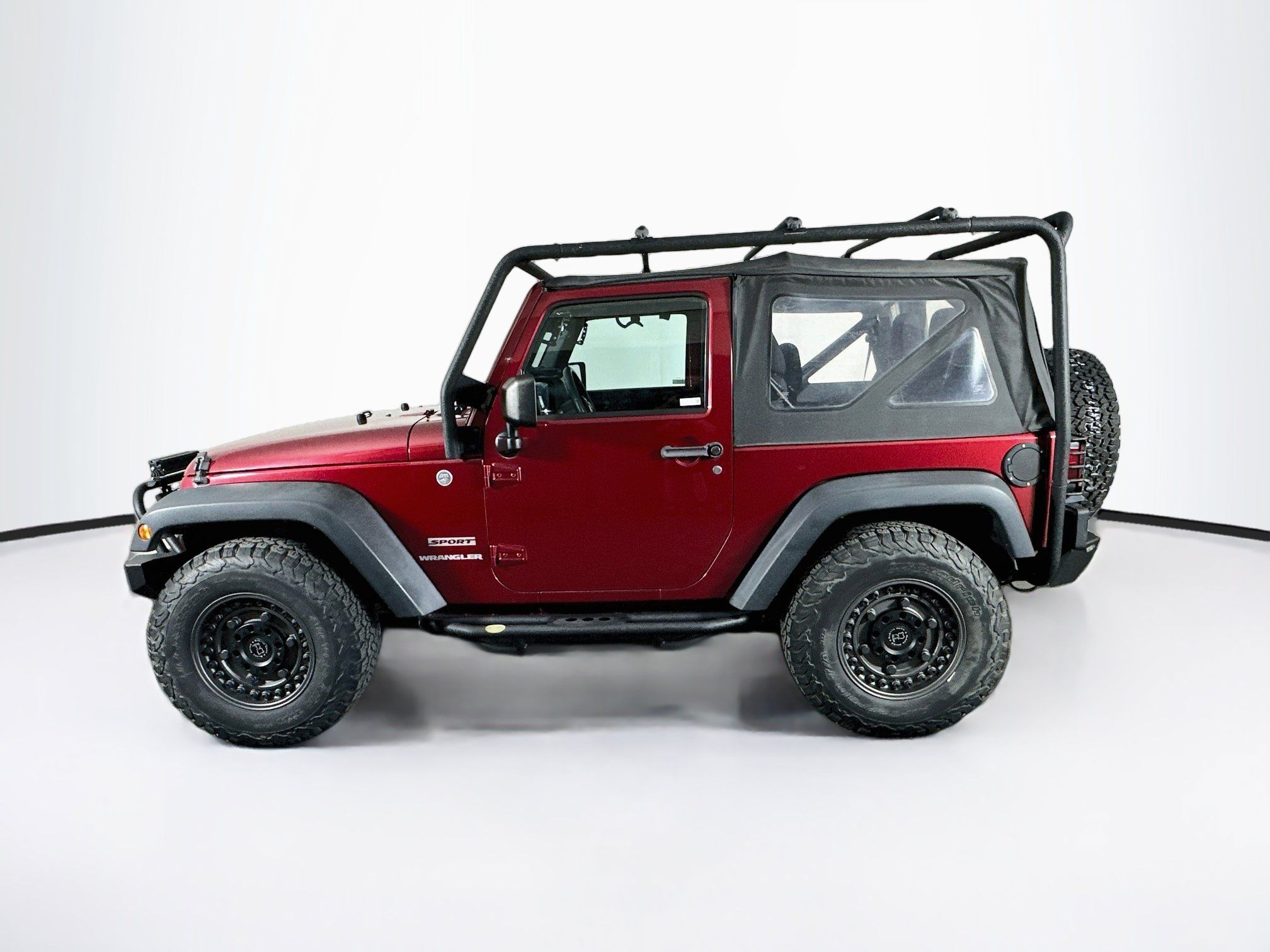 Used 2013 Jeep Wrangler Sport AWD/4WD image 4