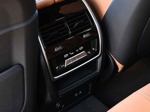 New 2026 BMW X5 xDrive40i w/ M Sport Package image 27