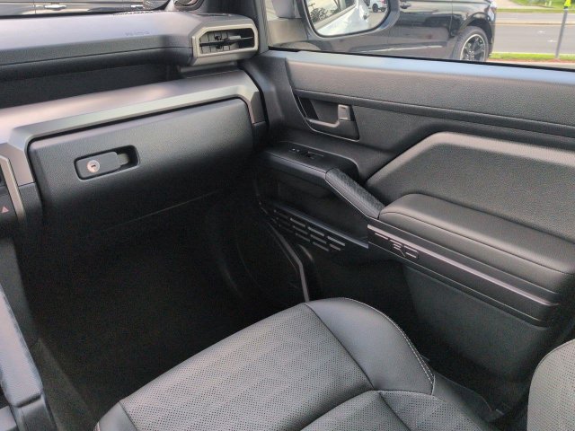Used 2026 Toyota 4Runner TRD Off-Road Premium AWD/4WD image 18