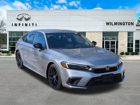 Used 2022 Honda Civic Sport image 1