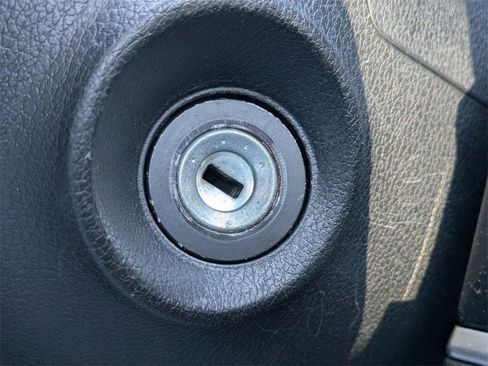 Used 2024 Kia Sportage LX image 29