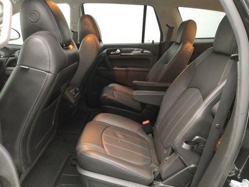 Used 2017 Buick Enclave Premium w/ Experience Buick Package image 18