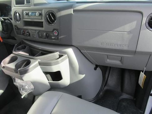 New 2024 Ford E-450 and Econoline 450 Super Duty w/ Power Windows & Locks Group image 13