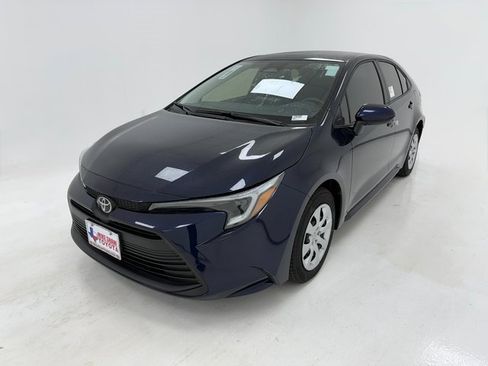 New 2026 Toyota Corolla LE image 4