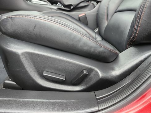 Used 2014 MAZDA MAZDA3 s Touring FWD image 27