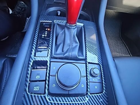 Used 2022 MAZDA MAZDA3 s image 23