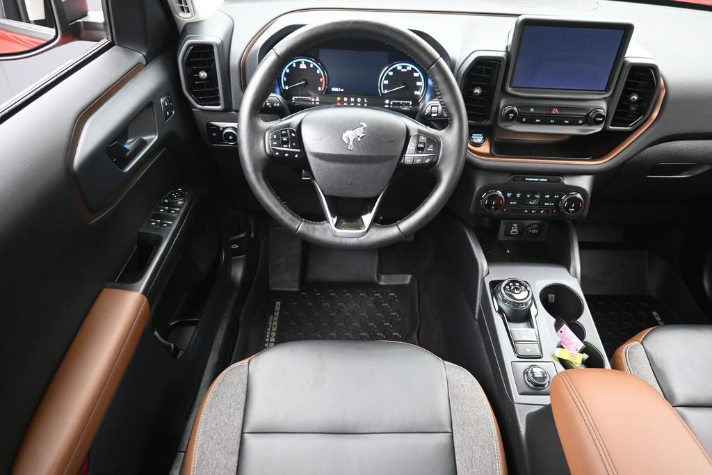 Used 2023 Ford Bronco Sport Outer Banks w/ Tech Package AWD/4WD image 14