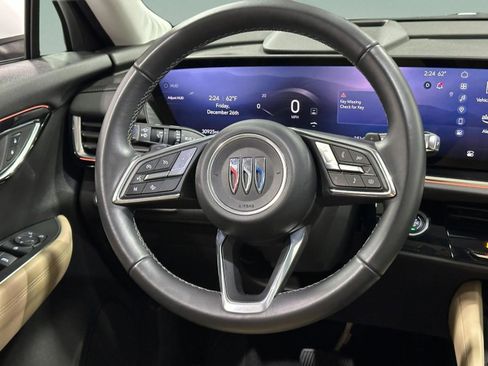 Used 2024 Buick Envision Preferred image 14