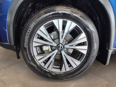 Used 2022 Nissan Rogue SV image 28